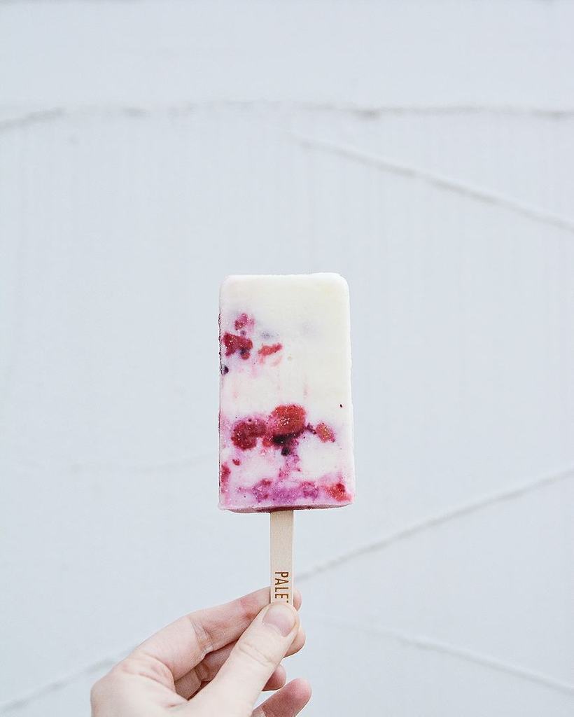 le_polyedre's tweet photo. Frozen fruit bar -
-
#vsco #vscocam #vscofood #bestofvsco #food #foodlovers #tokyo #paletastokyo #icecream #lepoly… https://t.co/TXFtl87grJ https://t.co/6baOclOUDe