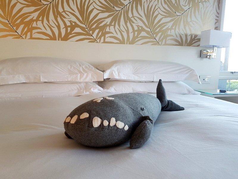 2muchloveliness's tweet photo. {new blog post} A night away to @onemarinedrive in Hermanus. We absolutely loved it. Here's why you should visit too
https://t.co/BQYYpTAA1Z https://t.co/xsETjzl7oD