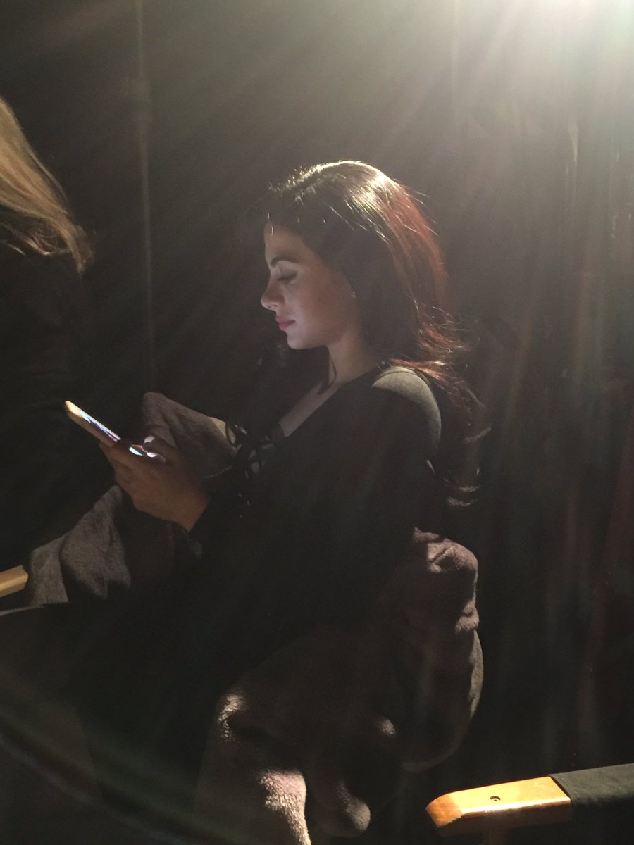 luzanaflawless's tweet photo. Jade deserves all for take this photos of Eme😍 https://t.co/OaRrX8LpjT