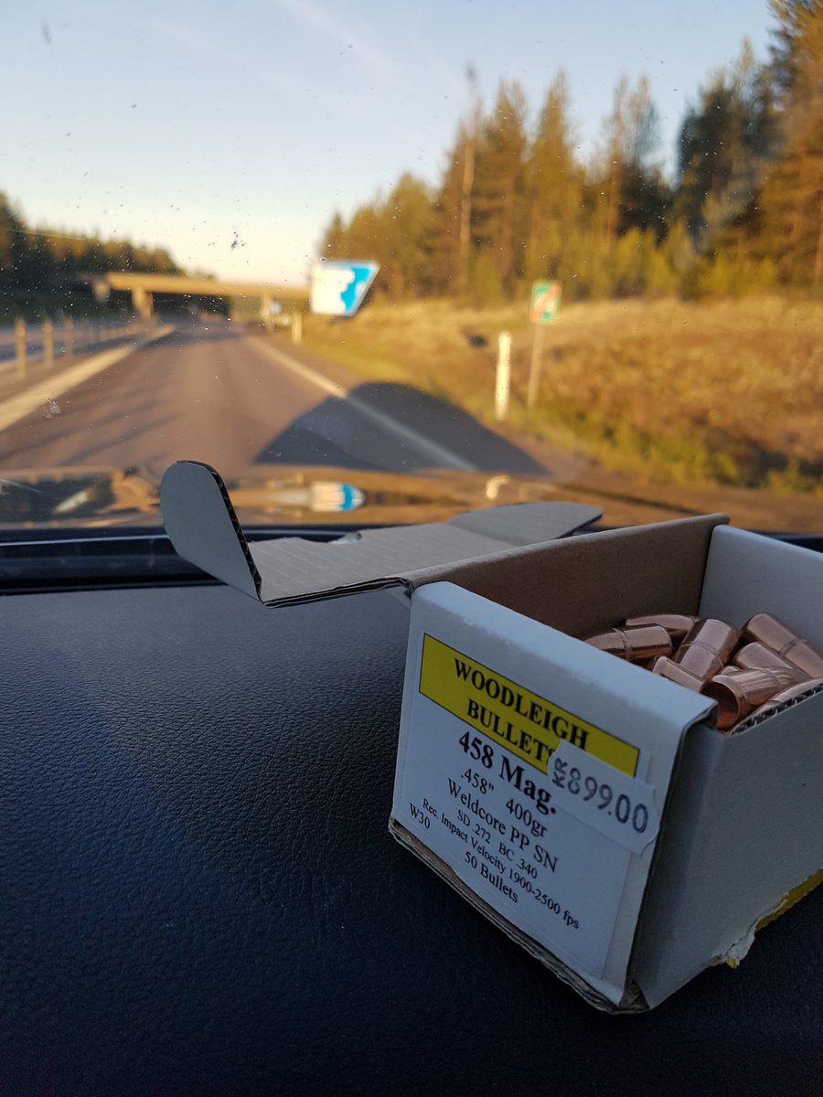 robert_ramstad's tweet photo. Känner mig trygg på vägen hem idag..
Extremt trygg!
#kaliber45
Hem - sova - vakna - summergames - ledigvecka - skönt https://t.co/zmb5w19CGE