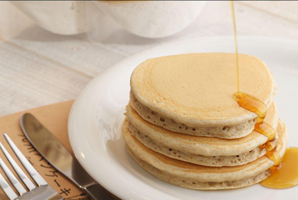 一度は行きたいパンケーキ屋 九州パンケーキ 代官山 九州産の小麦 雑穀のみを使用したパンケーキがこだわり ふわふわもちもち食感のパンケーキの中にはつぶつぶ感のアクセント この食感はあたらしいかも 一度は行きたいパンケーキ屋 九州パンケーキ 代官山 九州産の小麦 雑穀のみを使用したパンケーキがこだわり ふわふわもちもち食感のパンケーキの中にはつぶつぶ感のアクセント この食感はあたらしいかも