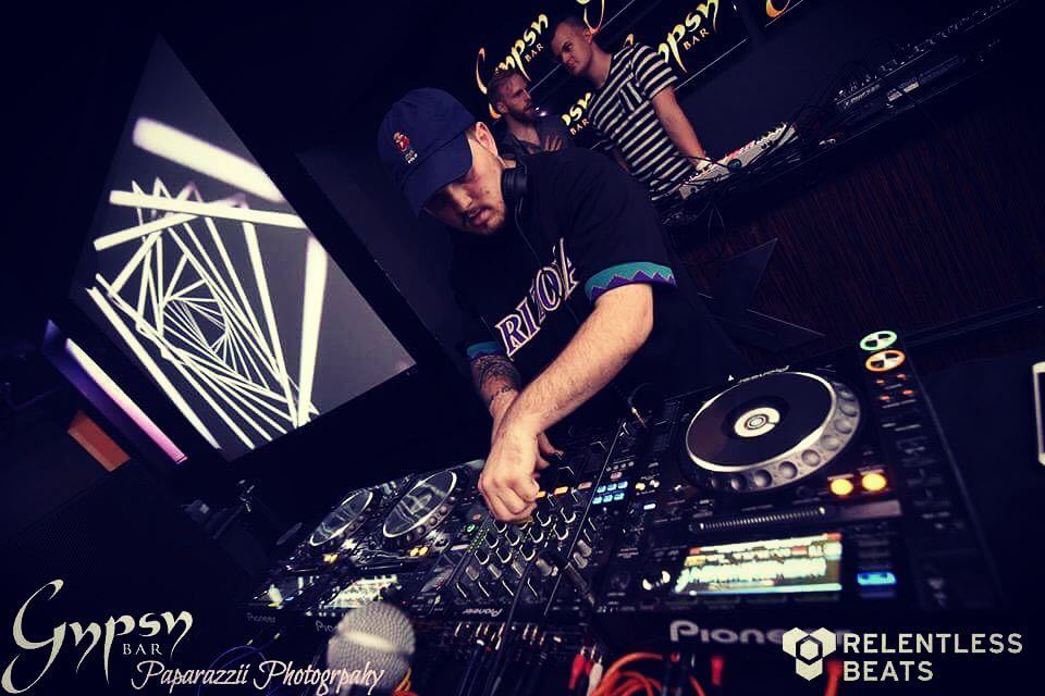 This past weekends was one of those much needed weekends, with so much going on in life, the only way to escape is thru music an that tempo…