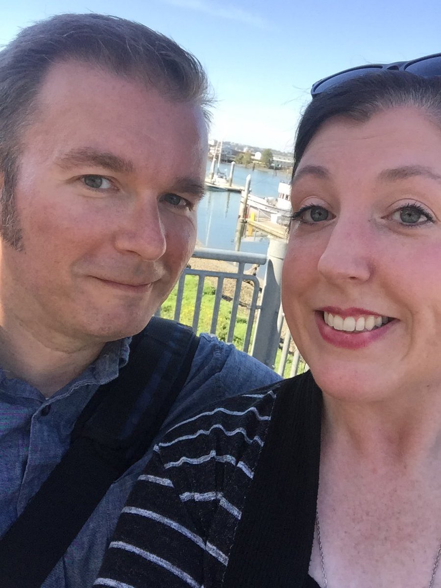 snaphappens's tweet photo. Hey look!! Finally following through on payment to @tombiro charity donation to #SFFT16 👀 Nice seeing ya! https://t.co/yh5NSVNLPe