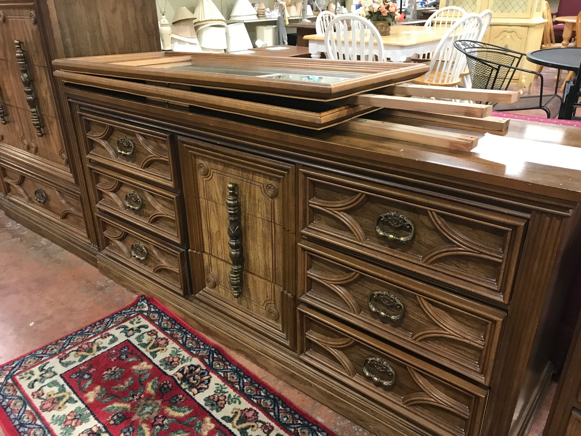 1970 on sale bassett dresser
