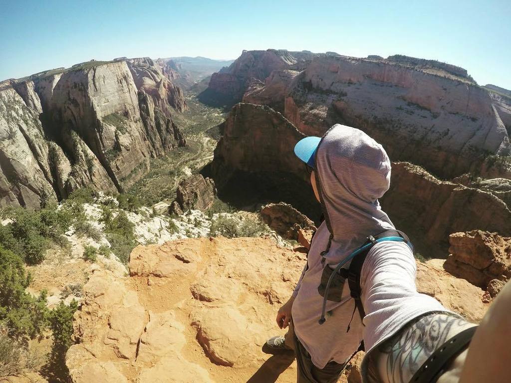 😀 RT @letsgoeddie  

On the way to Zion Observation Point #usa #zioncanyon #utahtrip #utah #zion