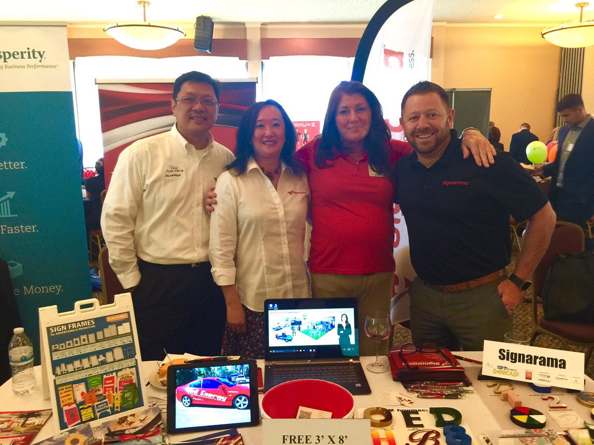 SignsRedmond's tweet photo. Congratulations to @BellevueChamber on the successful #2017Showcase event! We had a great time! #Bellevue #Signage #SignCenter https://t.co/JReB909AJ1