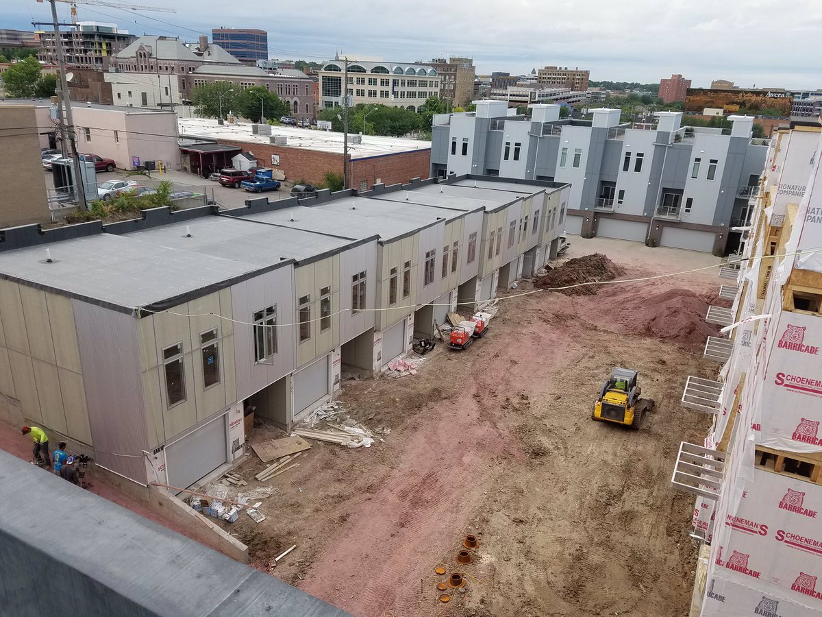 IntegritySF's tweet photo. Building in the heart of the city. #integritySF #TheResidence #SiouxFalls https://t.co/HMM9csc0p0