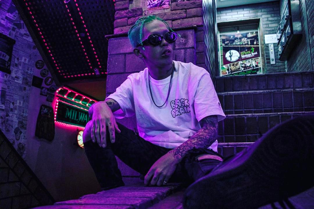 Monster Mic Audition 結果発表 17年初春より開催しました当ヒップホップ オーディション Monstermic モンスターマイク ですが 厳正なる審査の結果 ラッパーの 72 ナツ と Rot ロット のデビューが決定しました