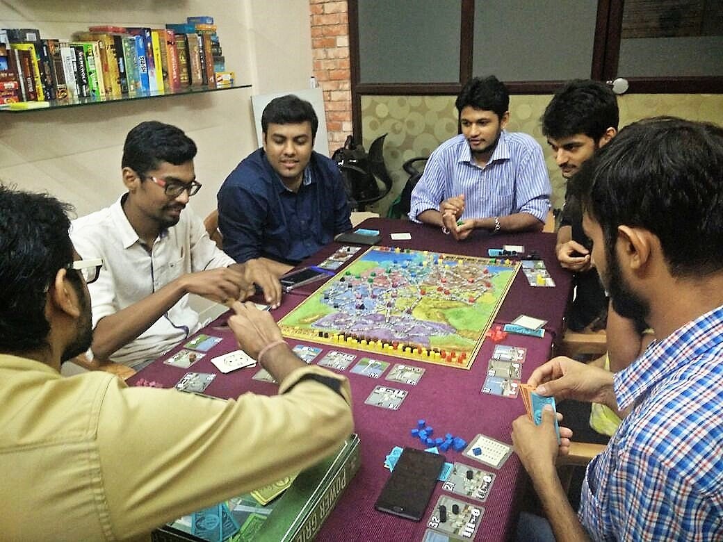boardgameadda's tweet photo. #PowerGrid Board Game Night.
#boardgames #boardgameadda #boardgamelibrary #mumbai #mulund #boardgamegeek #boardgamesmumbai #boardgamesindia https://t.co/Oqt1tR0mG8