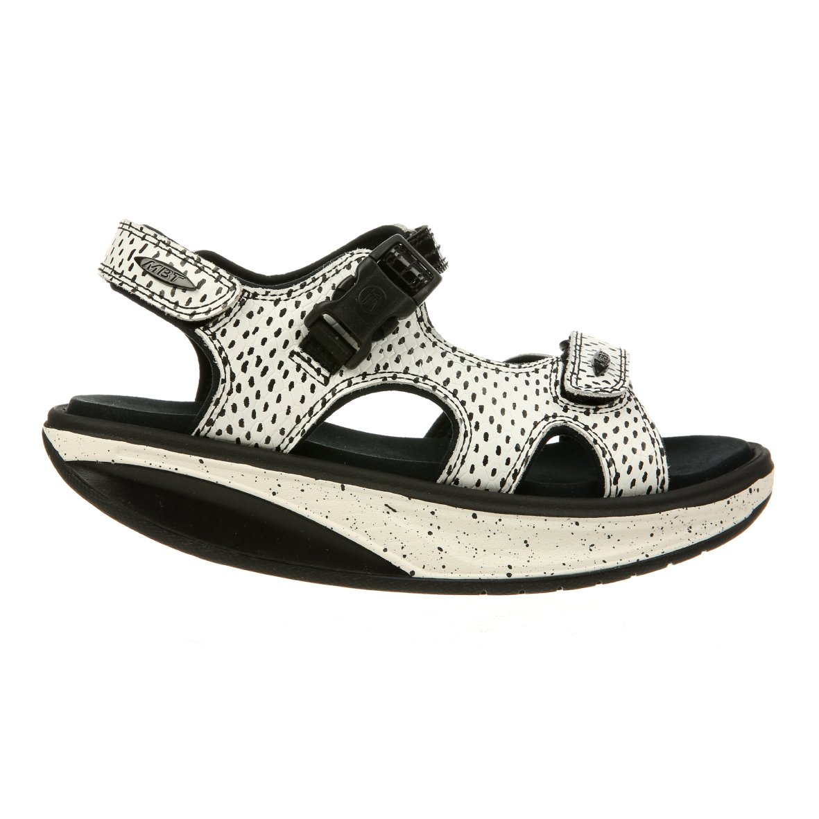 アルファ美輝 Mbt を知らないの 大ブレイク中のコンフォートサンダルの本家ブランド ー Kiburi 5 W Sandal ー デザイン フォルムは 腰痛とは無縁のマサイ族の生活からインスピレーション 凹凸のある不安定な地面を 裸足 で歩くことが健康に アルファ美輝 Mbt を知らないの 大ブレイク中のコンフォートサンダルの本家ブランド ー Kiburi 5 W Sandal ー デザイン フォルムは 腰痛とは無縁のマサイ族の生活からインスピレーション 凹凸のある不安定な地面を 裸足 で歩くことが健康に