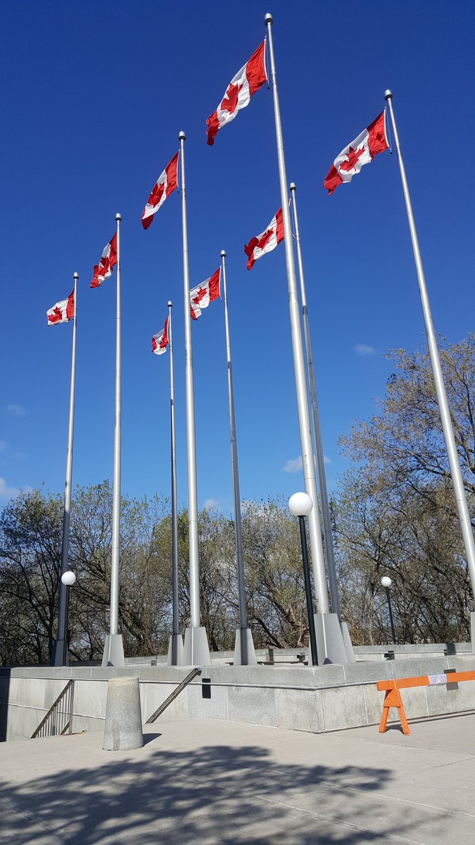 Samual_Gustav's tweet photo. #MyWonderfulCanada #Ottawa #Canada150 https://t.co/b5kUkamDwZ