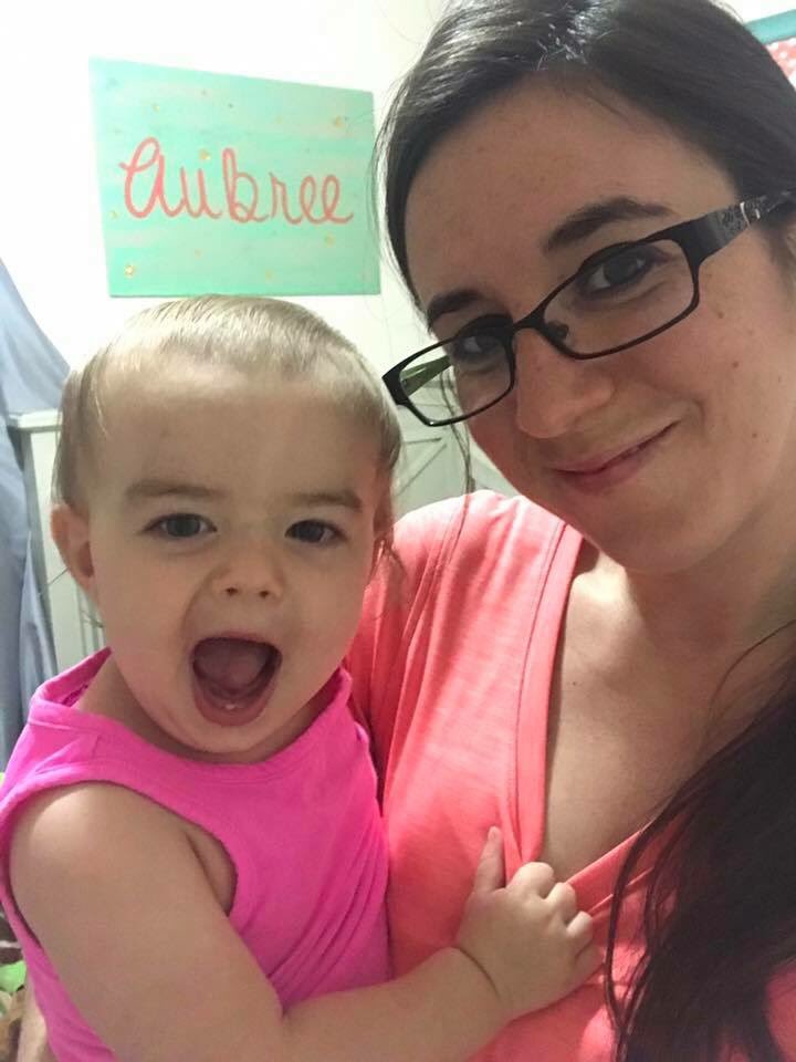 BlackburnElem's tweet photo. Mrs. Hatley is rocking the #BlackburnSummerSelfies challenge! #formeyconnects https://t.co/w5KL9Rz6Gw
