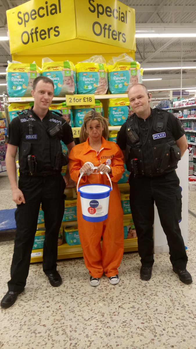 Day 22/108 I'm a Jail convict, look I've finally been caught lol #108daysfancydress #Tesco #FridayFeeling justgiving.com/joanne-payne21 #diabetes