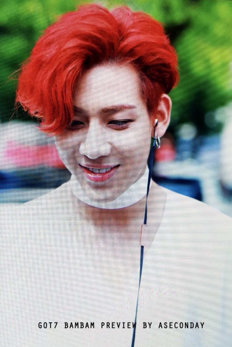 Aseconday_0502's tweet photo. 170630 Music Bank @BamBam1A 
#BamBam #뱀뱀 #GOT7 #갓세븐 
못 살아 ㅠㅠㅠㅠㅠㅠㅠ😭 https://t.co/VVusdjcw4D