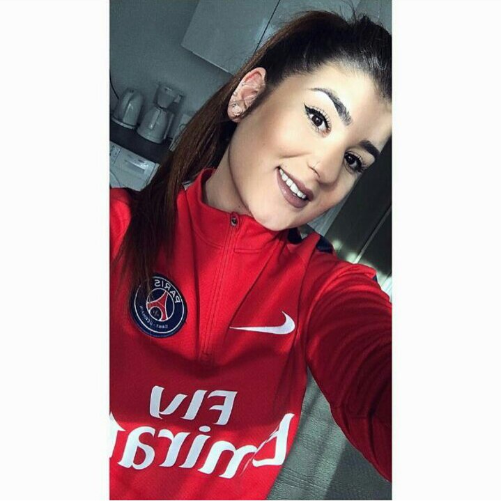 paris saint germain'den gitmiycektin ibrahimoviç boyunu bükük kaldım