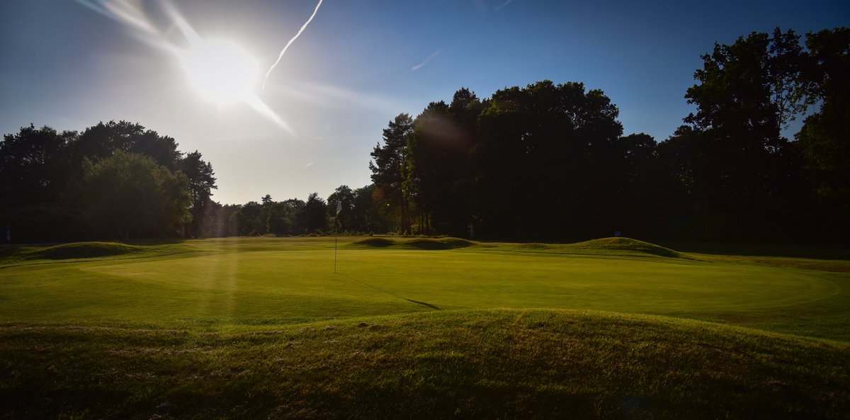RT &amp; follow for a chance to win a 4ball in our July Prize Draw. Entry closes 31st July. Good luck! #golf #freestuff