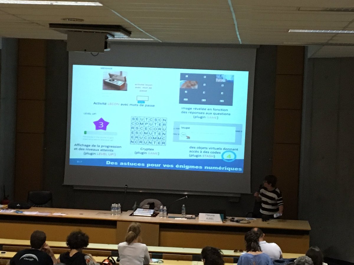 tkoscielniak's tweet photo. @moodle #escapeGame avec #MoodleBox #jadoooore via Mélanie Auriel #CollegeNumerique56 cc @AntoinetteBo @SapiensUspc @CTempier https://t.co/S6h1pMTt9l