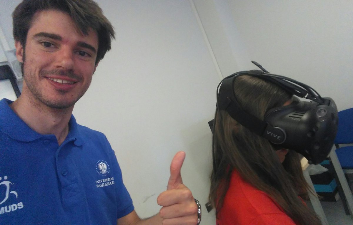 Iker_Madi's tweet photo. ¡Último día de la primera semana Campus Talent Project! Les enseñamos la Realidad Virtual, ¡alucinante! https://t.co/ebY7LRHP9V
