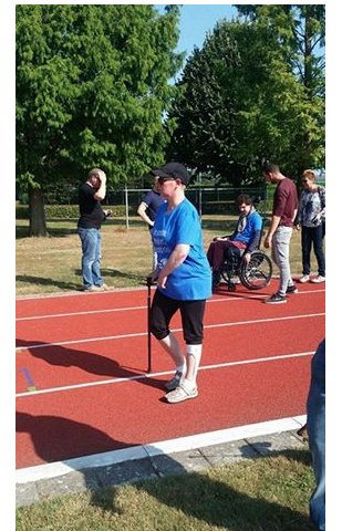 " Opgeven is geen optie was altijd mijn motto in het revalidatie centrum "
#hersenletsel #NAH
Lees hier het verhaal:
lisleeft.blogspot.nl/2017/06/lotgen…