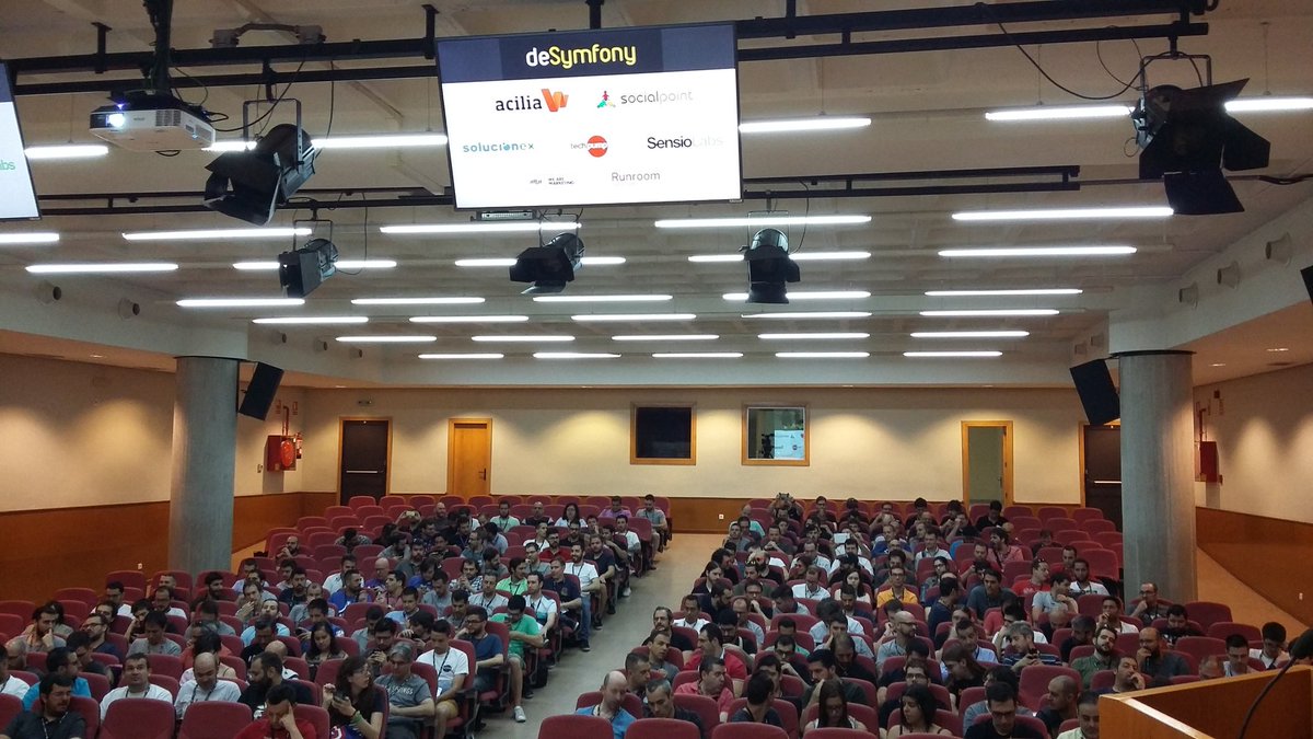 davidcastello's tweet image. #desymfony 2017 ¡Allá vamos!