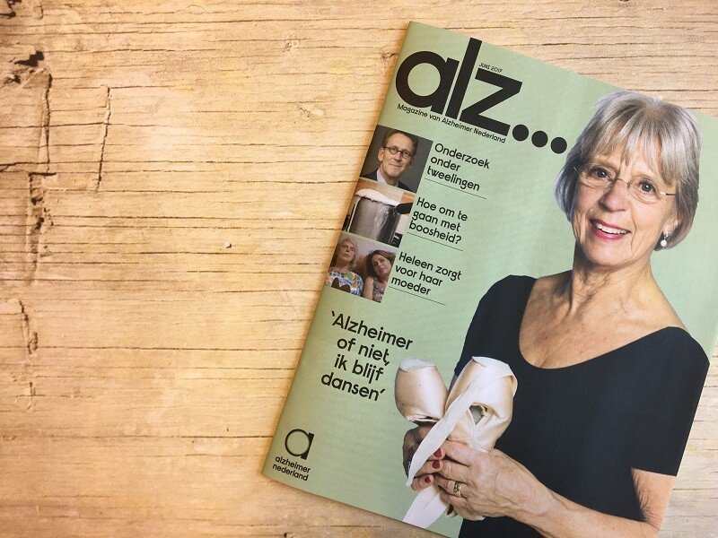 AlzheimerGR's tweet photo. Het vernieuwde ALZ... magazine: nieuwtjes, tips en interviews met mensen met #dementie, naasten en onderzoekers:  https://t.co/6LzVMsGBM3 https://t.co/0MIyBnN1g8