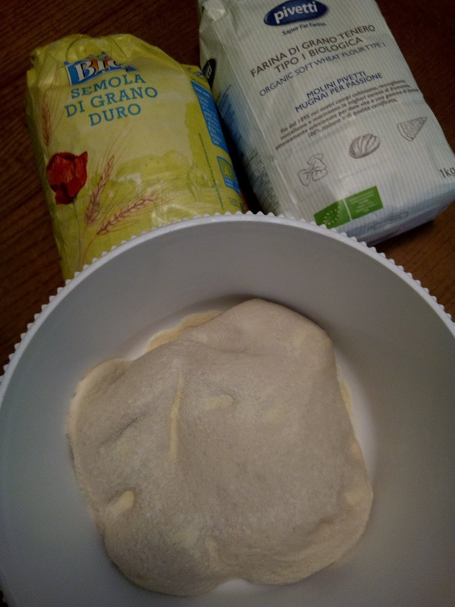 monimasoni's tweet photo. @molinipivetti ogni Domenica siete con me in cucina 😄Farina bio #molinipivetti #mugnaiperpassione https://t.co/qyMzB9ARy4 https://t.co/VSJi5kwnxB