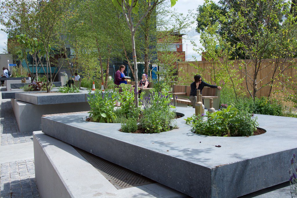 NigelDunnett's tweet photo. Fantastic to see the new rain gardens and green street tables with edible planting fully installed and working on @sheffielduni campus https://t.co/WL7CZbYYbG