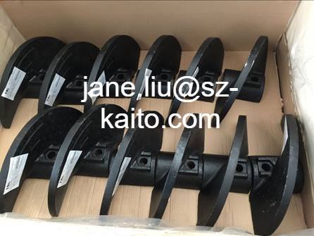 janeliu92's tweet photo. Spare parts for ABG 325/423, floor protector, heating rod, track chain,roller,auger blade,G176 for sale https://t.co/VQn4wtH1CI