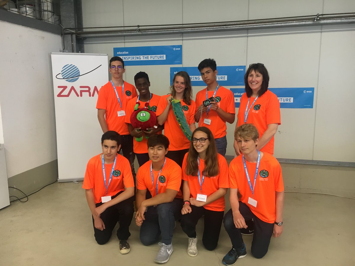 SCC_Cansat's tweet photo. This is what happens when you give your camera to someone😂 https://t.co/2PKhTCVzJZ
