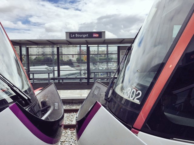 #Tram11Express entre Epinay et Le Bourget : c'est parti ! Voyage inaugural avec <a href="/vpecresse/">Valérie Pécresse</a> ce matin