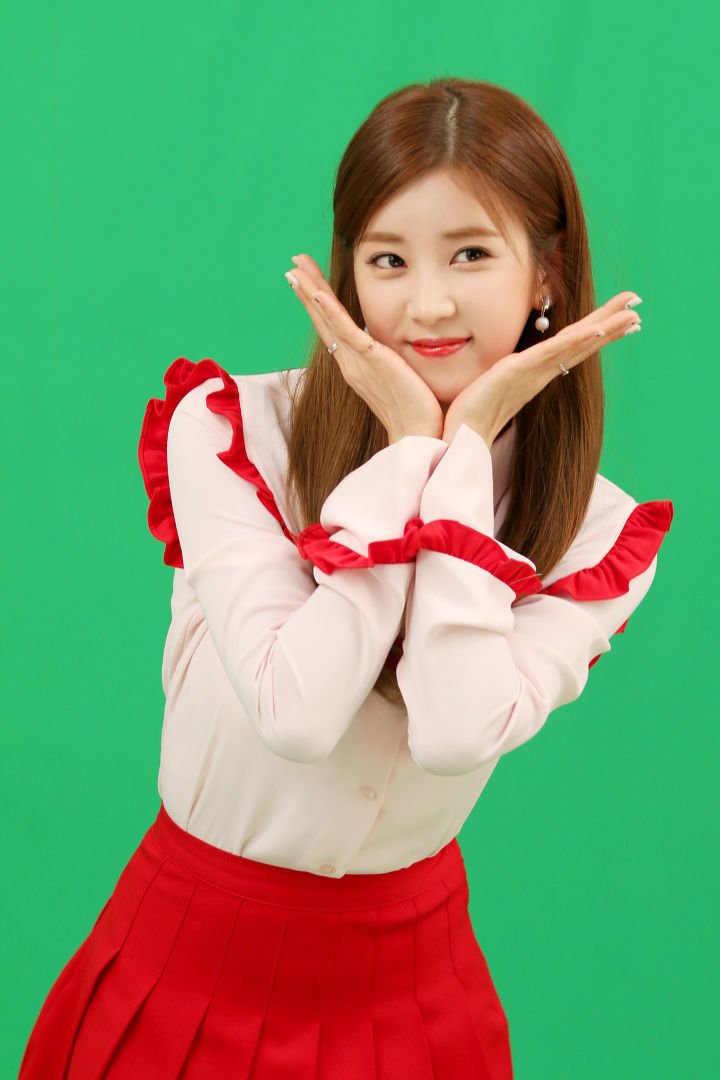 Rongfanbase's tweet photo. 170630 Chorong #에이핑크 #박초롱 (@Apinkpcr) - Apink Kakao Talk Sticker Behind The Scene https://t.co/SRuUv5yYa2