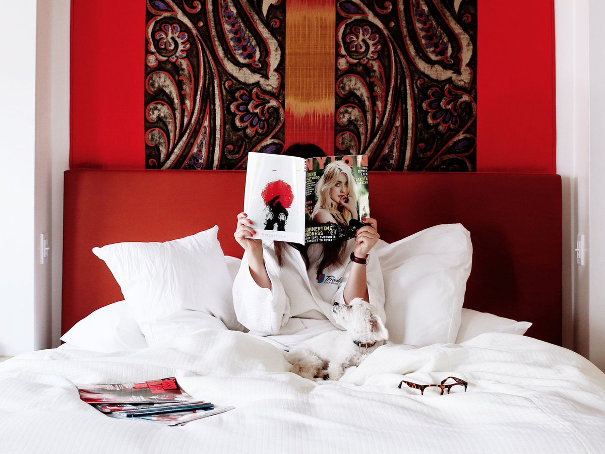 autographhotels's tweet image. We're extending the weekend at the Triada Palm Springs. @triadaps bit.ly/2sY4AmF (Photo via Insta @ kimgenevieve)