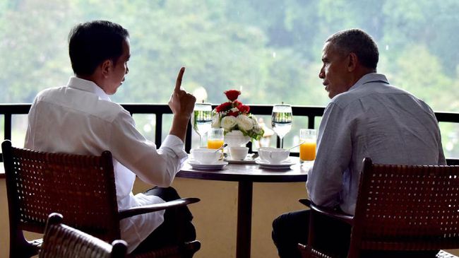 Hujan, Jokowi dan Obama 'Gagal' Nikmati Kebun Raya Bogor cnn.id/224976?s=tw #JokowiObama