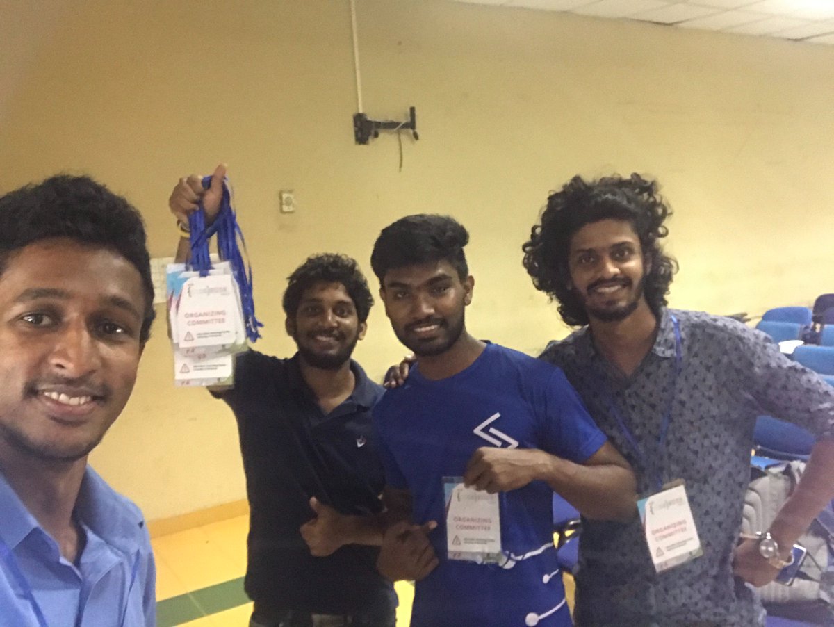 ChanukaJanitha's tweet photo. Everything is awesome #coderush17 #intecs #thuan https://t.co/hbgQ0my9qG