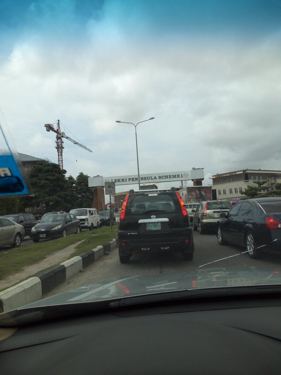 Gidi_Traffic's tweet photo. [3:57PM] @Lagosrides: ADMIRALTY WAY exit choked on both side. #MovingTraffic Lagos @Gidi_Traffic https://t.co/SoI46RCCJd