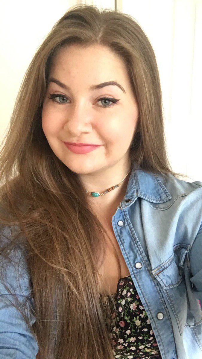 Louis_Hemmo's tweet photo. I felt cute af yesterday for Little Mix ππΌπ
#LittleMixDundee #SummerShoutoutTour https://t.co/qYucYXJ3EF