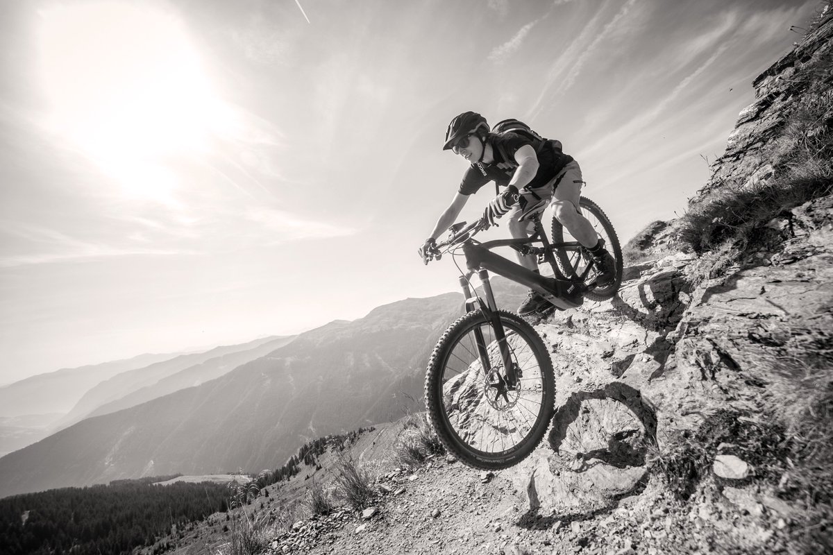 greenfinder_de's tweet photo. BROSE bringt neuen Antrieb für sportliche E-Bikes: https://t.co/YNqYrQ1UKY #ebike #brose #pedelec #motor #elektrofahrrad @ebikeforum https://t.co/0KpJRm2467