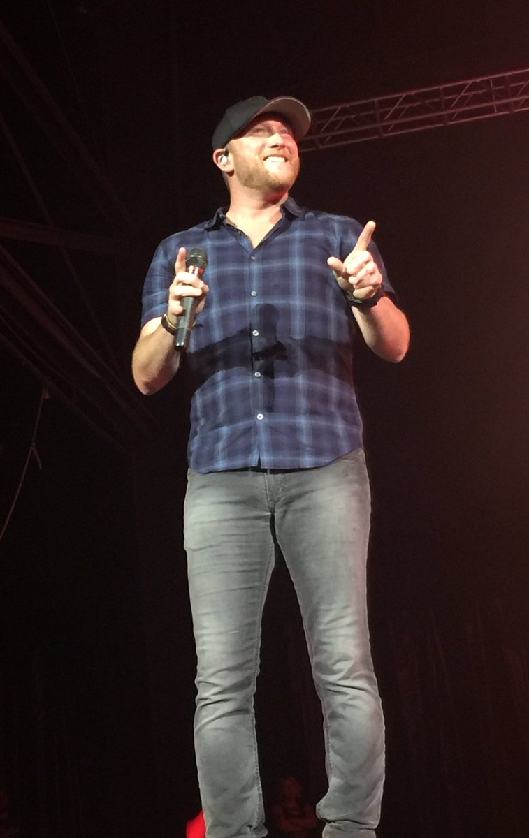 RavenPreisinger's tweet photo. Happy Birthday @coleswindell!! #CheersTo34Years πππ Make sure there is #NoCanLeftBehind today! π» https://t.co/HR4Y5KX8ql
