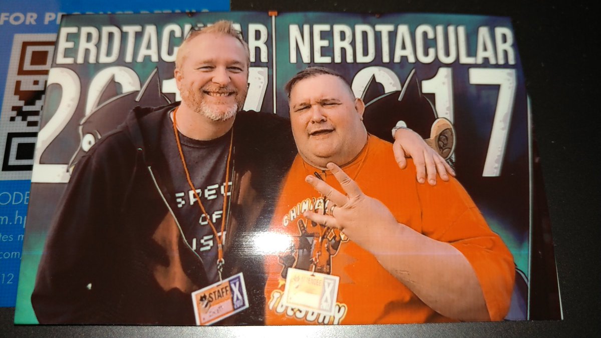 Dirkajihad71's tweet photo. Got to meet my favorite podcaster yesterday.  Super rad in person. Mookin Fookin Hordeside! @scottjohnson #Nerdtacular https://t.co/d91H2GWskq