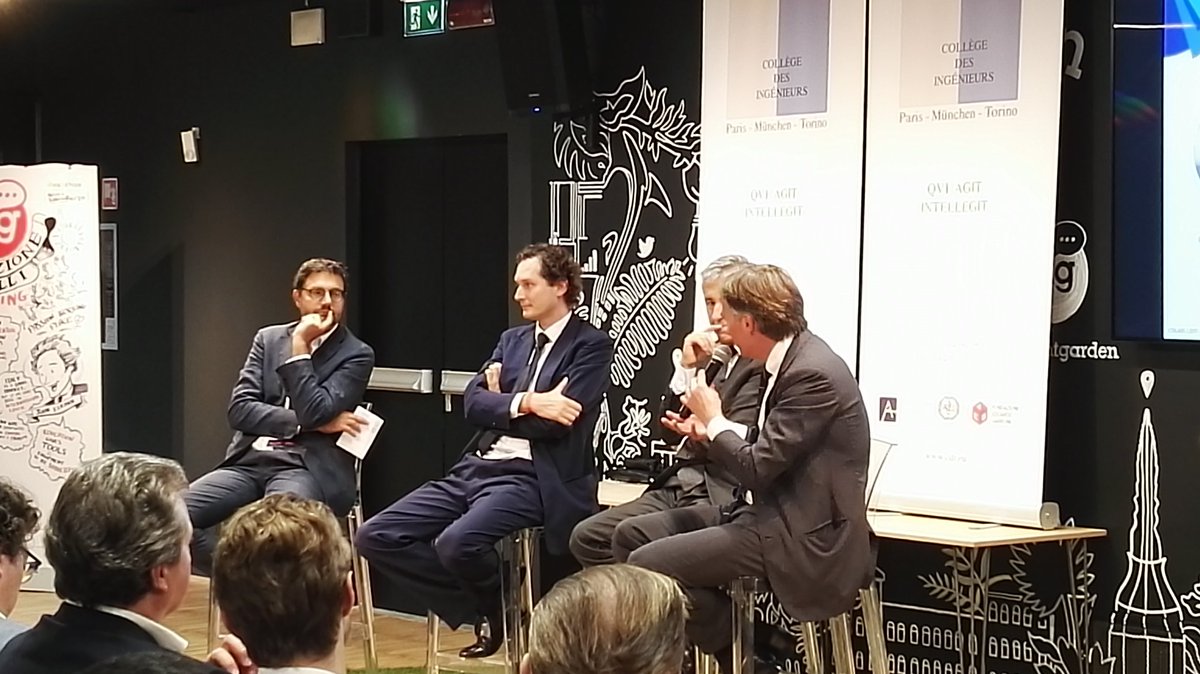 edocalia's tweet photo. #FounderRoundTable at the #InnovationSummit #MBAGraduation @SAFM_MBA #cdi /@TalentGardenit https://t.co/A43hkU2uoX
