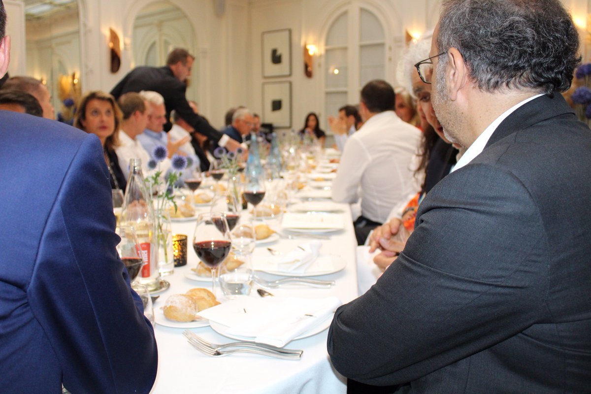 Lancement du 1er #ClubDentsu autour de <a href="/thierryjadot/">Thierry Jadot</a> et d’invités d’exception. Soirée chaleureuse, conviviale et très inspirante.