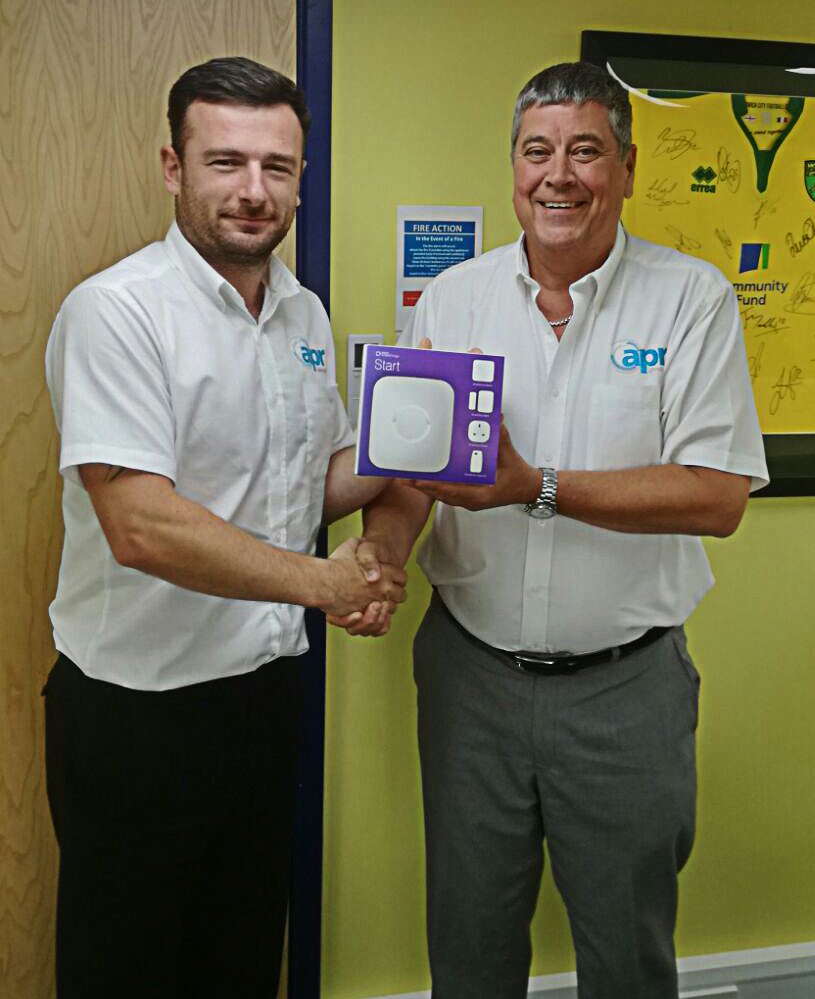 APR Telecoms tweet media