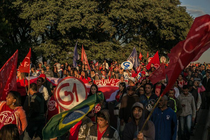 Ver imagem no Twitter Ver imagem no Twitter