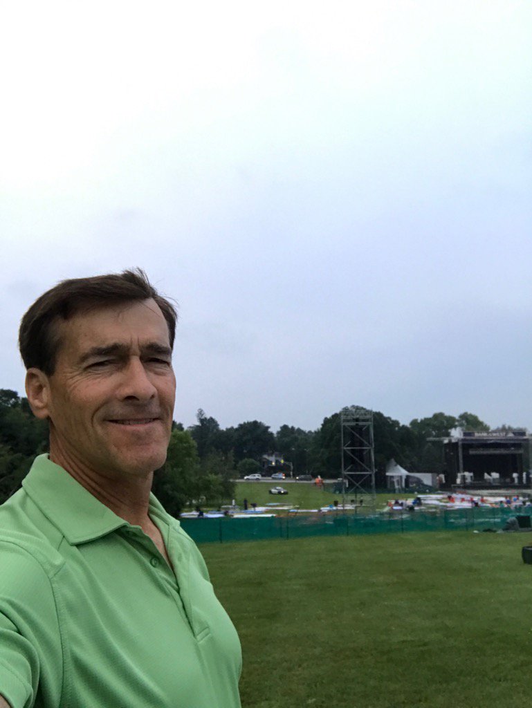 6am Memorial Park blankets in place.  Done.