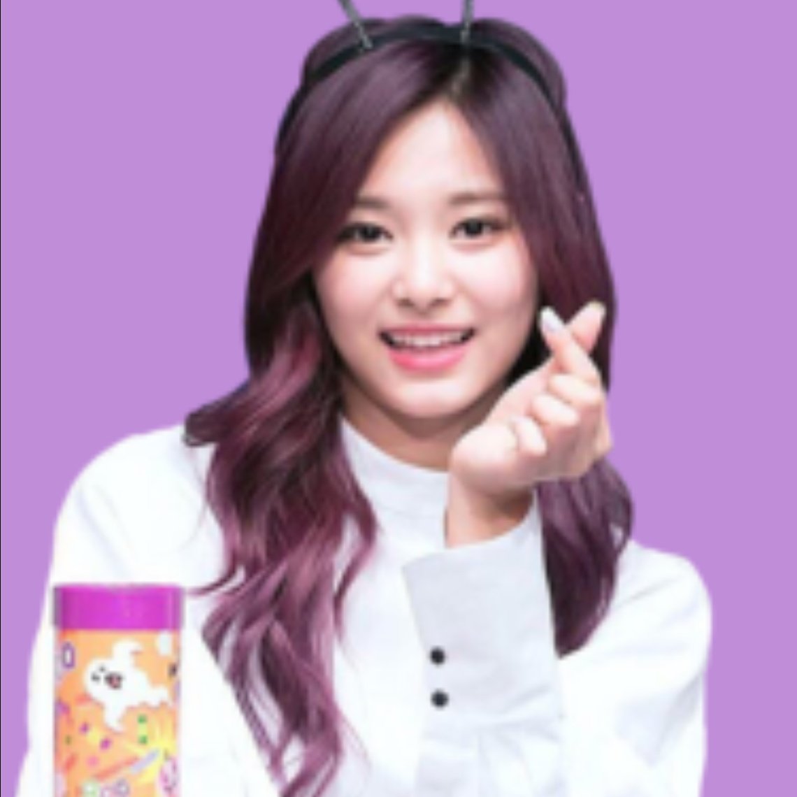 layoutseokjin's tweet photo. Tzuyu layout! https://t.co/6SLmYdXFQM