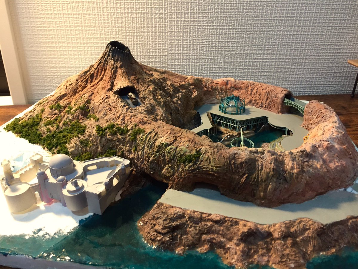 やなぎおさむ Yng Sur Twitter 何ヶ月も製作が止まってるディズニーシーの火山 の模型をぼちぼち再開したい 関東にいるのに結局ディズニー行けてない ヽ ノ やなぎおさむ Yng Sur Twitter 何ヶ月も製作が止まってるディズニーシーの火山 の模型をぼちぼち再開したい 関東にいるのに結局ディズニー行けてない ヽ ノ