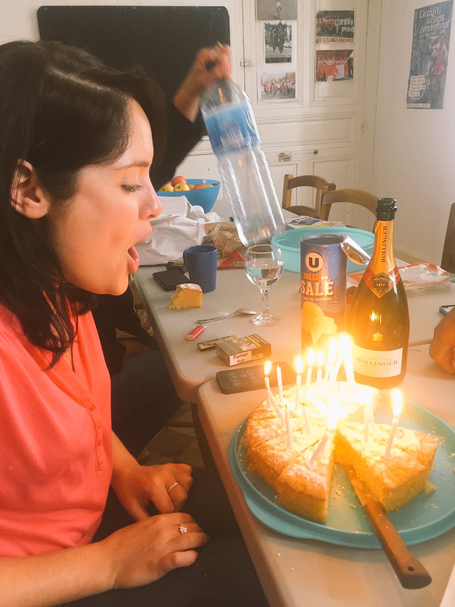 SauretPauline's tweet photo. Joyeux anniversaire @youludi 🎉🎈 https://t.co/A4VzxFJk9Z
