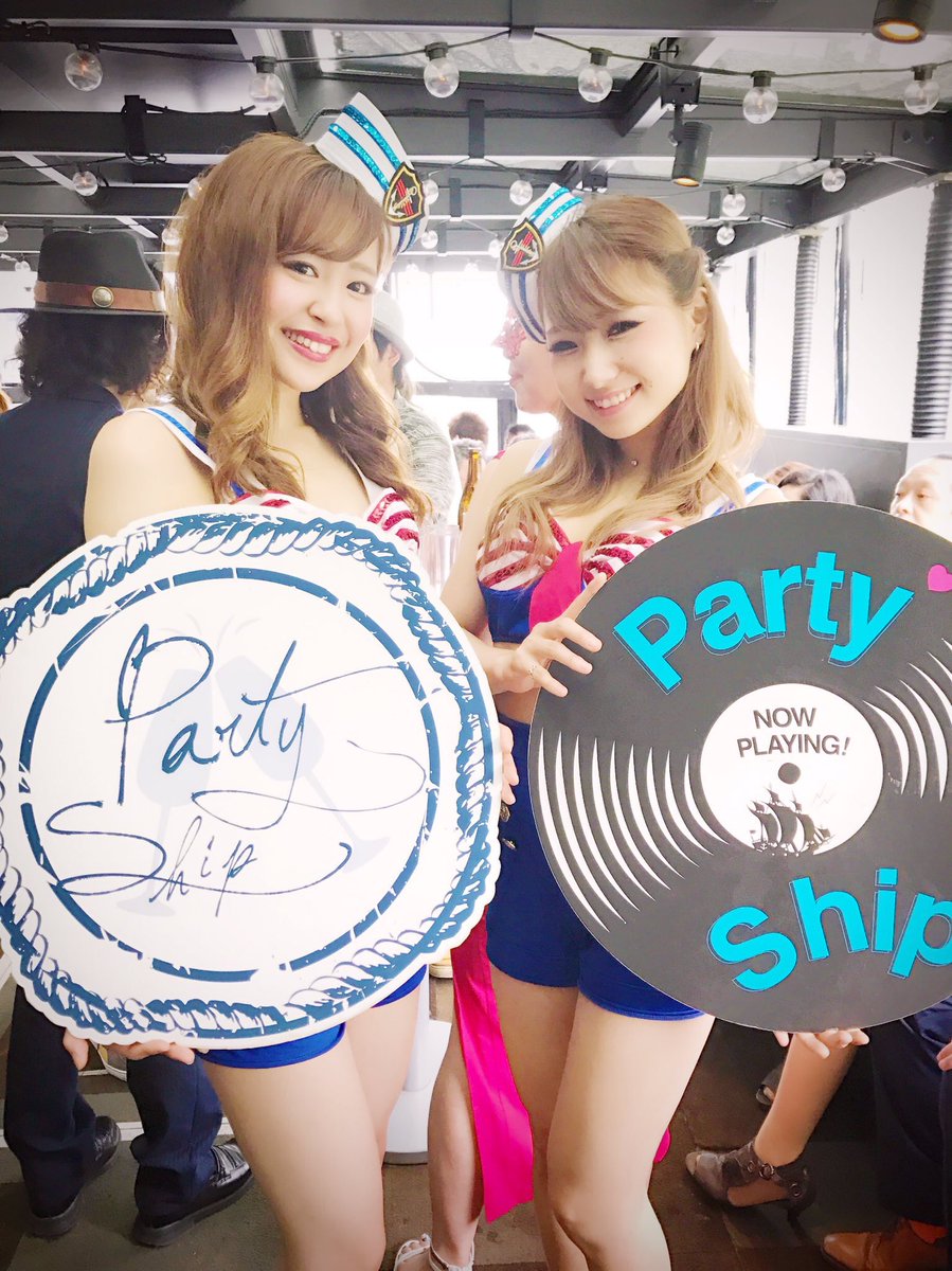 THP_Dancers's tweet photo. 現在TryHarddancersで活動して頂ける方を大募集しております!
ステージで踊ってみたいなど思っている方、是非挑戦してみませんか?
お気軽にお問合せください!
#tryhard
#tryharddancer
#ゴーゴーダンサーズ
#ダンサー募集
#ダンサー https://t.co/ckC96VCYrG