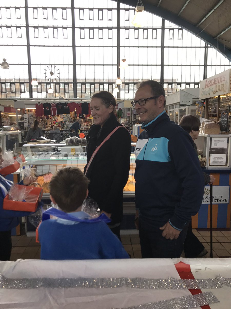 CCPPSchool's tweet photo. 👍🏻Thanks to our families / visitors for supporting our #ccpY34 entrepreneurs 👍🏻#ccpent https://t.co/ASi9Ac7GuT