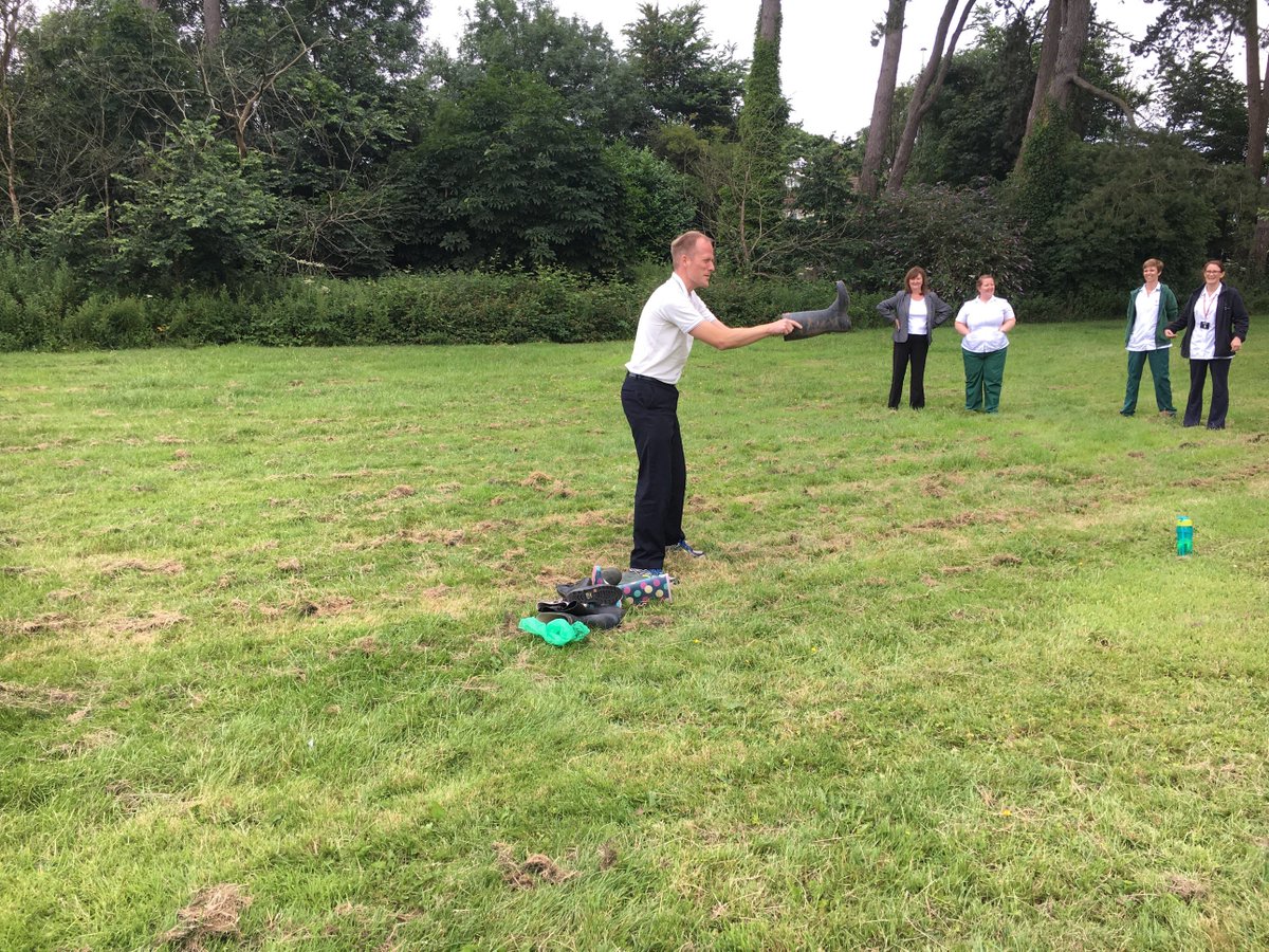 PhilippaFord1's tweet image. #wellywanging at the @C_VUHB Olympics event #workoutatwork @thecsp @CSP